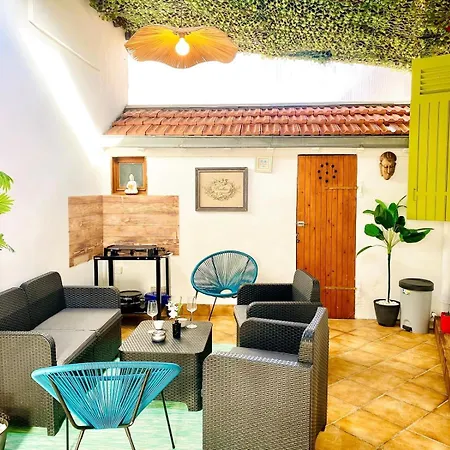 Maison T2 Au Calme Avec Terrasse Couverte Spacieuse *