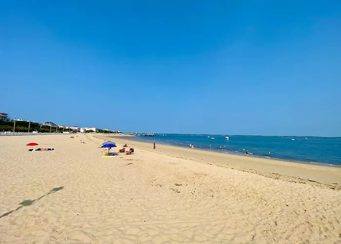 Maison Proche Plage Et Centre Ville, Climatisee Avec Menage, Draps Et Serviettes Inclus * آركاشو